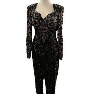 Demetrius Designs‎ Sz 8 Black Full Length Beaded Gown Small Train Open Back